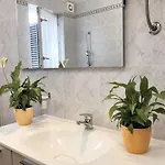 Welcoming In Novigrad, 40 M² With Peaceful Garden דירה Novigrad Istria
