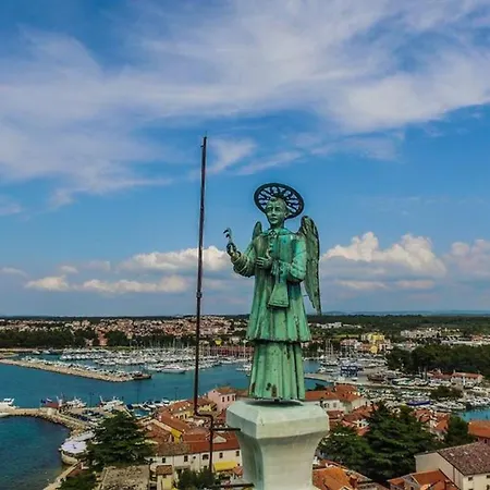 Lejlighed Welcoming In Novigrad, 40 M² With Peaceful Garden Novigrad Istria